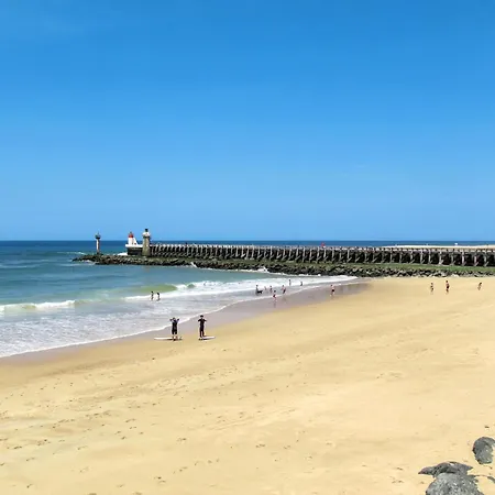 Les Ecureuils By Interhome דירה