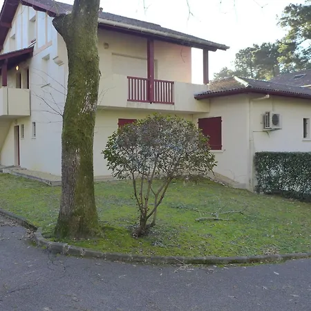 Les Ecureuils By Interhome *