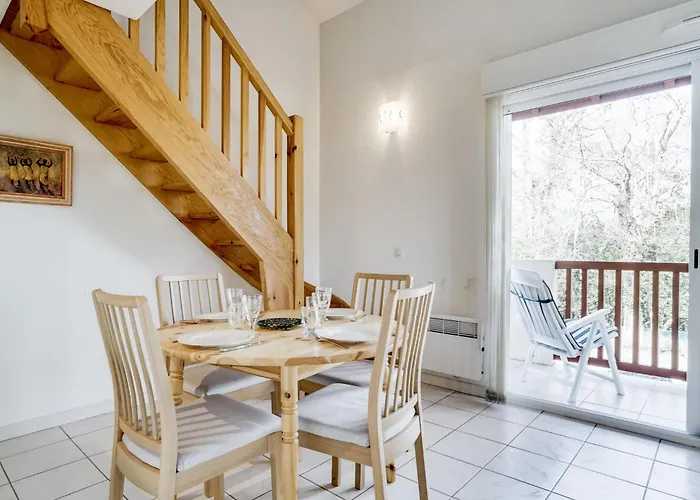 Apartment Les Ecureuils By Interhome